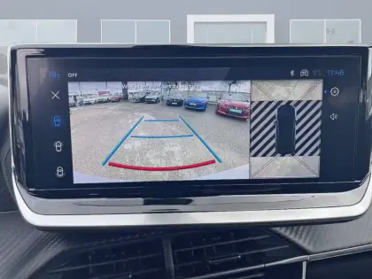 Photo 24 Peugeot 2008  Hybrid 145 e-DCS6