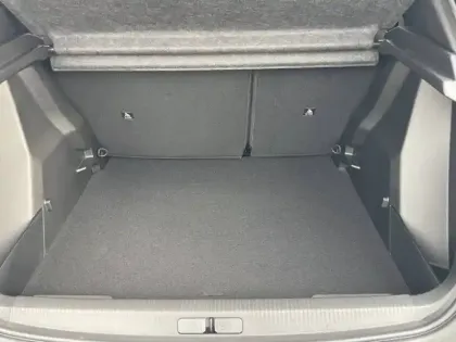 Photo 11 Peugeot 2008  Hybrid 145 e-DCS6