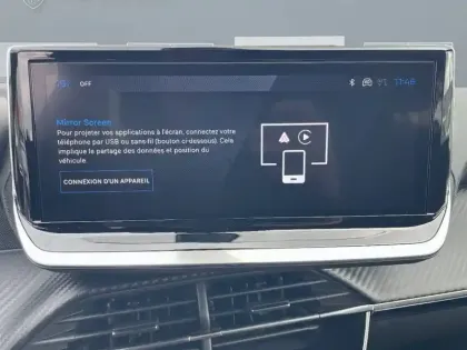 Photo 23 Peugeot 2008  Hybrid 145 e-DCS6