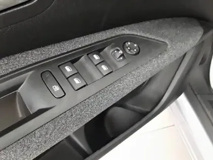 Photo 22 Peugeot 3008  BlueHDi 130ch S&S EAT8