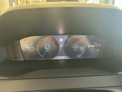 Photo 9 Peugeot 2008  Hybrid 145 e-DCS6