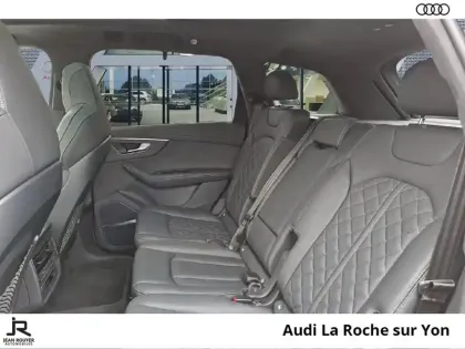 Photo 10 Audi Q7  60 TFSIe 490 Tiptronic 8 quattro 5pl