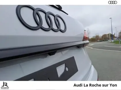 Photo 12 Audi Q7  60 TFSIe 490 Tiptronic 8 quattro 5pl
