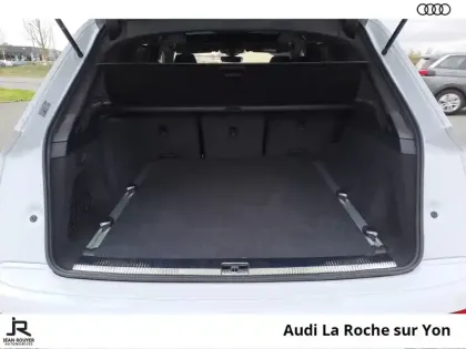 Photo 11 Audi Q7  60 TFSIe 490 Tiptronic 8 quattro 5pl