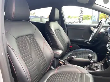 Photo 17 Ford Puma  1.0 EcoBoost 155 ch mHEV S&S BVM6