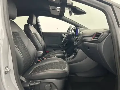 Photo 57 Ford Puma  1.0 EcoBoost 155 ch mHEV S&S BVM6