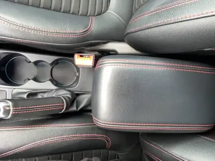 Photo 32 Ford Puma  1.0 EcoBoost 155 ch mHEV S&S BVM6