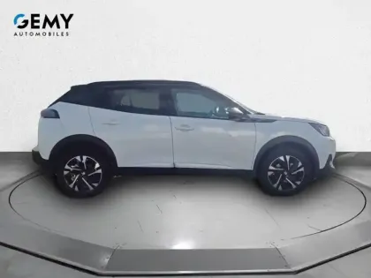 Photo 3 Peugeot 2008  PureTech 130 S&S EAT8