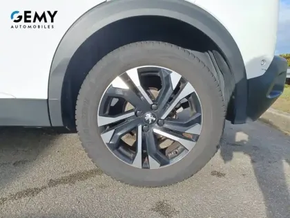 Photo 10 Peugeot 2008  PureTech 130 S&S EAT8