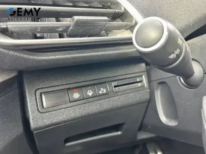 Photo 14 Peugeot 3008  Puretech 130ch S&S EAT8