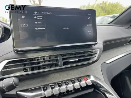 Photo 15 Peugeot 3008  Puretech 130ch S&S EAT8