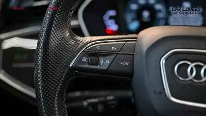 Photo 23 Audi Q3  45 TFSIe 245 ch S tronic 6