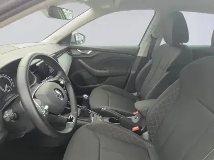 Photo 8 Skoda Kamiq  1.0 TSI 95 ch BVM5