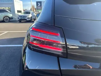 Photo 16 Peugeot 208  Hybrid 110 e-DCS6