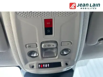 Photo 59 Citroën C4  Hybride 136 e-DCS6