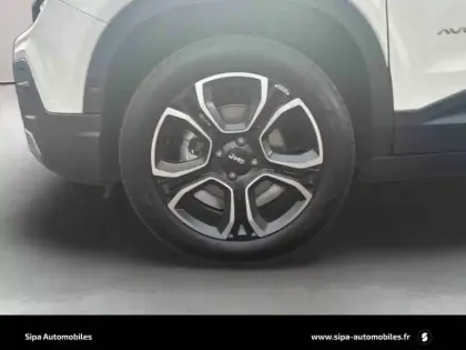 Photo 10 Jeep Avenger  1.2 Turbo T3 110 ch e-Hybrid BVR6