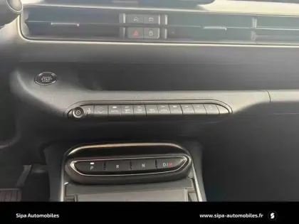 Photo 15 Jeep Avenger  1.2 Turbo T3 110 ch e-Hybrid BVR6