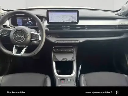 Photo 21 Jeep Avenger  1.2 Turbo T3 110 ch e-Hybrid BVR6