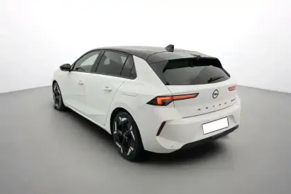 Photo 33 Opel Astra  Hybride Rechargeable 225 ch BVA8