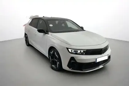 Photo 37 Opel Astra  Hybride Rechargeable 225 ch BVA8