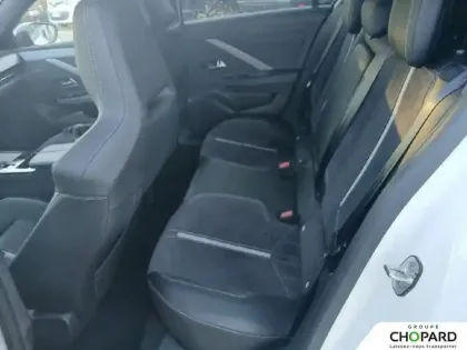 Photo 15 Opel Astra  Hybride Rechargeable 225 ch BVA8