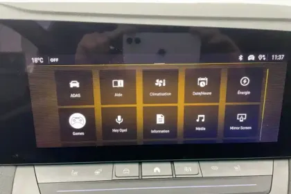 Photo 46 Opel Astra  Hybride Rechargeable 225 ch BVA8