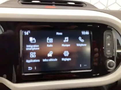 Photo 24 Renault Twingo  III SCe 65