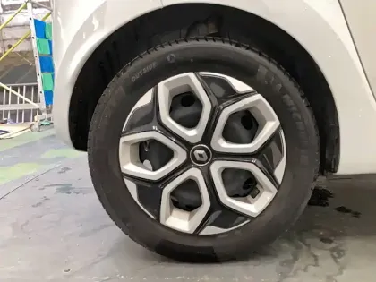 Photo 19 Renault Twingo  III SCe 65