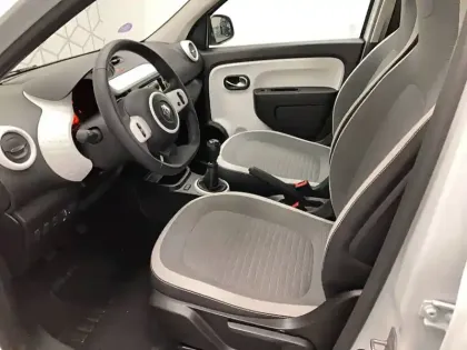 Photo 31 Renault Twingo  III SCe 65
