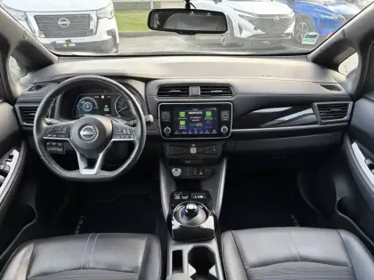 Photo 60 Nissan Leaf  Electrique 40kWh