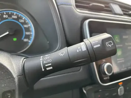 Photo 109 Nissan Leaf  Electrique 40kWh