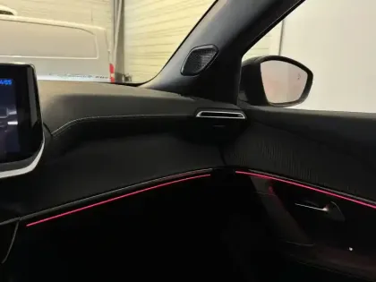 Photo 25 Peugeot 2008  Hybrid 145 e-DCS6