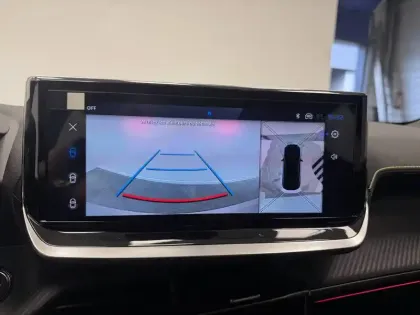 Photo 27 Peugeot 2008  Hybrid 145 e-DCS6