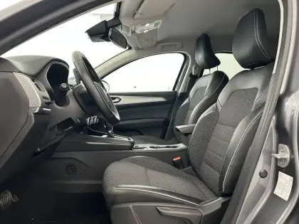 Photo 17 Renault Arkana  E-Tech 145 - 21B