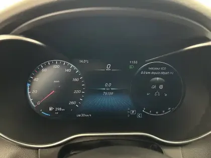 Photo 16 Mercedes Classe C  200 d 9G-Tronic