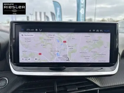 Photo 19 Peugeot 208  Hybrid 100 e-DCS6