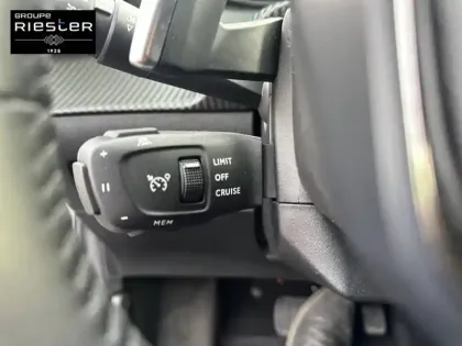 Photo 21 Peugeot 208  Hybrid 100 e-DCS6