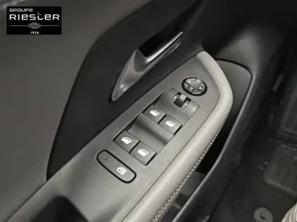 Photo 44 Opel Mokka  Electrique 136 ch & Batterie 50 kWh