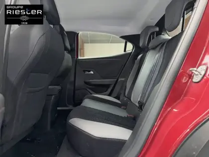 Photo 11 Opel Mokka  Electrique 136 ch & Batterie 50 kWh