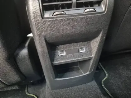 Photo 59 Peugeot 308  Electrique 54 kWh 156ch