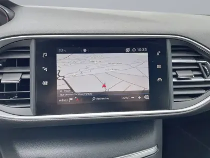 Photo 24 Peugeot 308  PureTech 130ch S&S EAT8