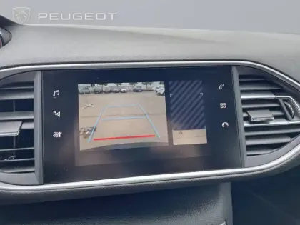 Photo 23 Peugeot 308  PureTech 130ch S&S EAT8