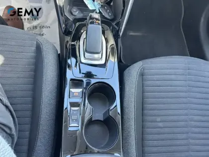 Photo 17 Peugeot 208  Electrique 50 kWh 136ch