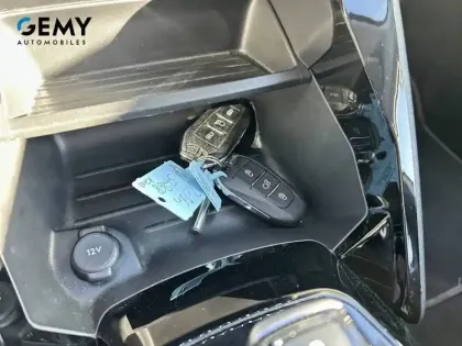 Photo 18 Peugeot 208  Electrique 50 kWh 136ch