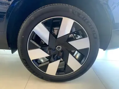 Photo 14 Volvo Xc60  T6 AWD Hybride rechargeable 253 ch+145 ch Geartronic 8