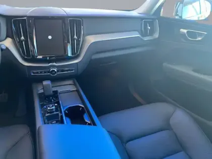 Photo 10 Volvo Xc60  T6 AWD Hybride rechargeable 253 ch+145 ch Geartronic 8