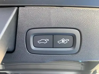 Photo 15 Volvo Xc60  T6 AWD Hybride rechargeable 253 ch+145 ch Geartronic 8