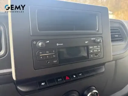 Photo 12 Renault Master  FGN TRAC F3500 L2H2 BLUE DCI 135