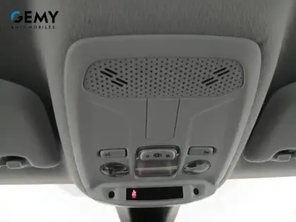 Photo 15 Peugeot 208  BlueHDi 100 S&S BVM6