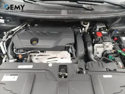 Photo 58 Peugeot 3008  Hybrid 225 e-EAT8